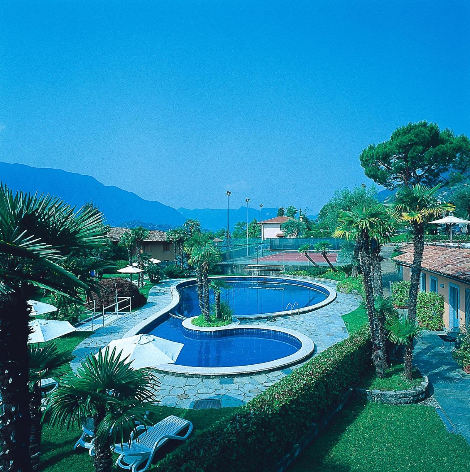 Villa Edy Apartments Tremezzina Bagian luar foto