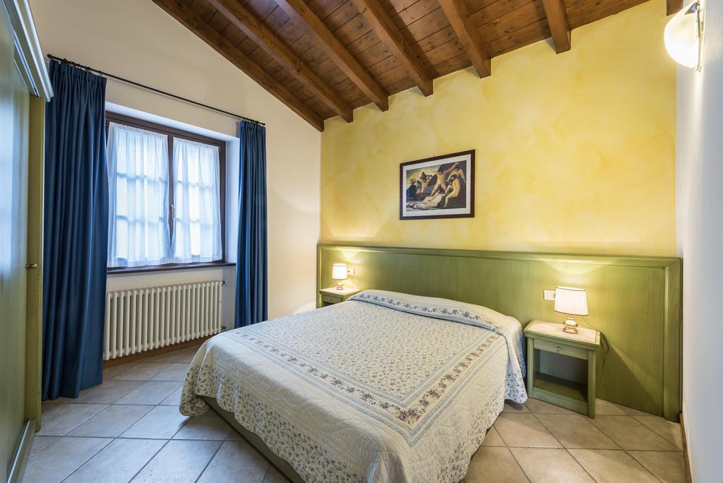 Villa Edy Apartments Tremezzina Bagian luar foto