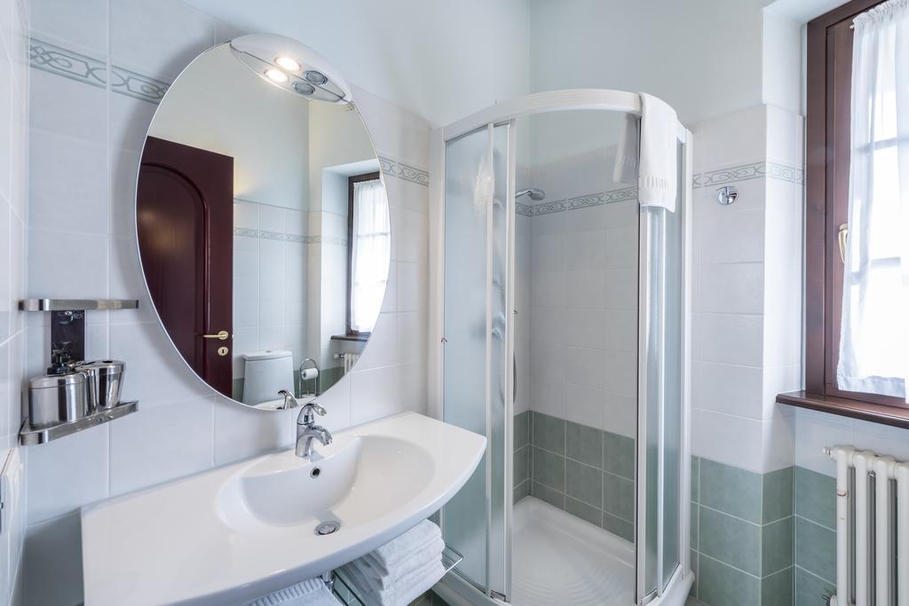 Villa Edy Apartments Tremezzina Bagian luar foto