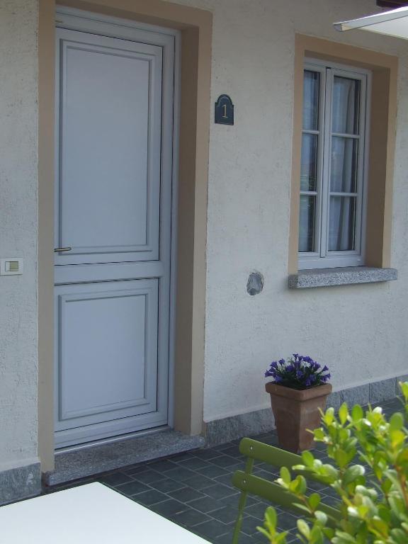 Villa Edy Apartments Tremezzina Ruang foto