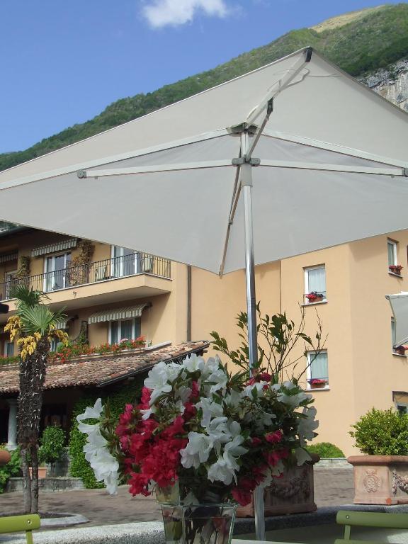 Villa Edy Apartments Tremezzina Ruang foto