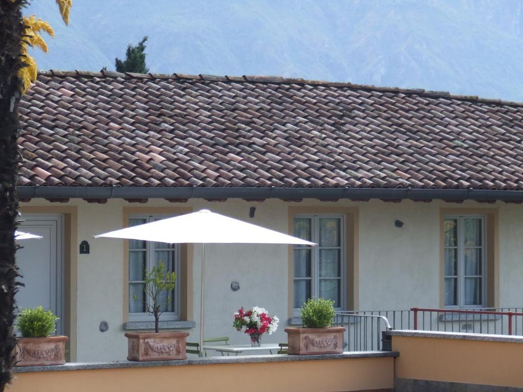 Villa Edy Apartments Tremezzina Ruang foto