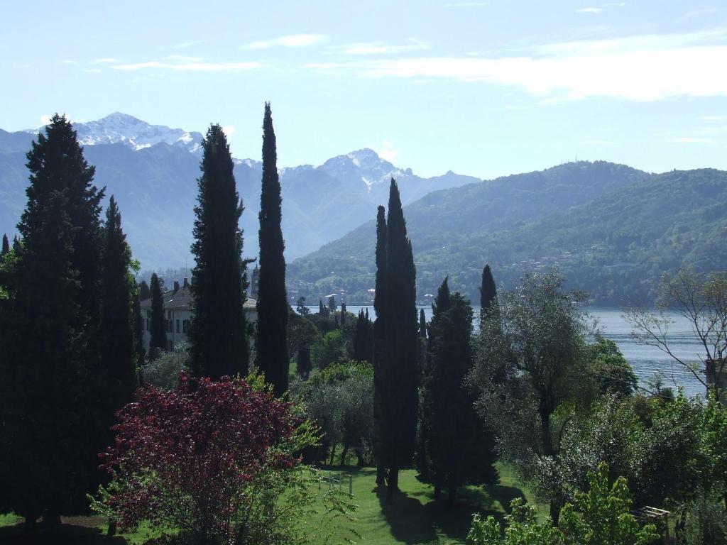 Villa Edy Apartments Tremezzina Ruang foto